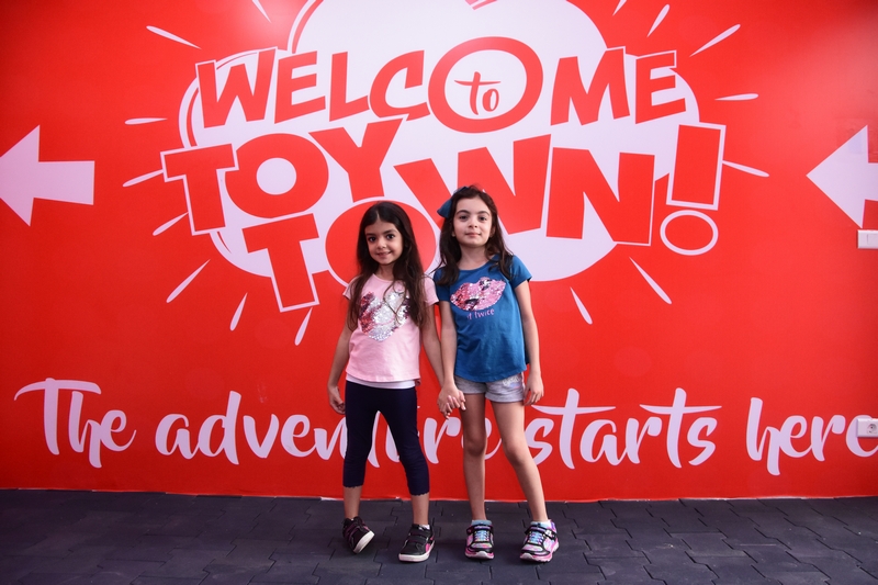 Toy Town Grand Opening-Wall of Fame